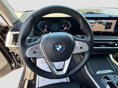 Used 2023 BMW X7 xDrive40i w/ Premium Package AWD/4WD image 40