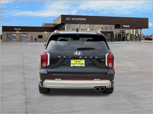 Used 2023 Hyundai Palisade Calligraphy AWD/4WD image 10