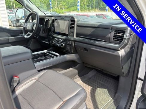 Used 2025 Ford F350 Lariat w/ Lariat Ultimate Package AWD/4WD image 28