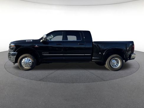 New 2025 RAM 3500 Limited image 2