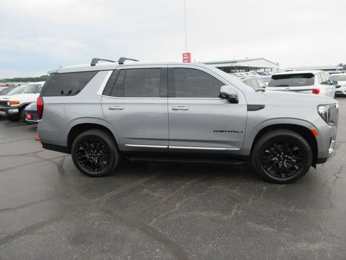 Certified 2024 GMC Yukon Denali AWD/4WD image 6