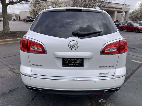 Used 2017 Buick Enclave Leather w/ Trailering Package image 3