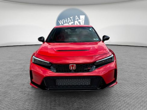 Used 2025 Honda Civic Type R image 8