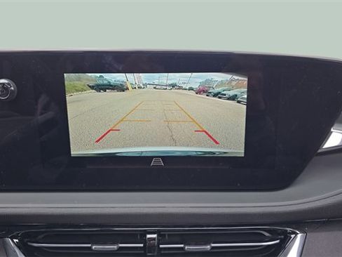 Used 2025 Buick Envista Sport Touring w/ Convenience I Package image 18