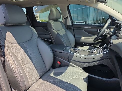 Certified 2023 Hyundai Santa Fe SEL w/ Premium Package FWD image 10