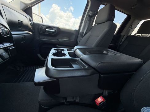 Used 2022 GMC Sierra 1500 Pro w/ Pro Value Package RWD image 21