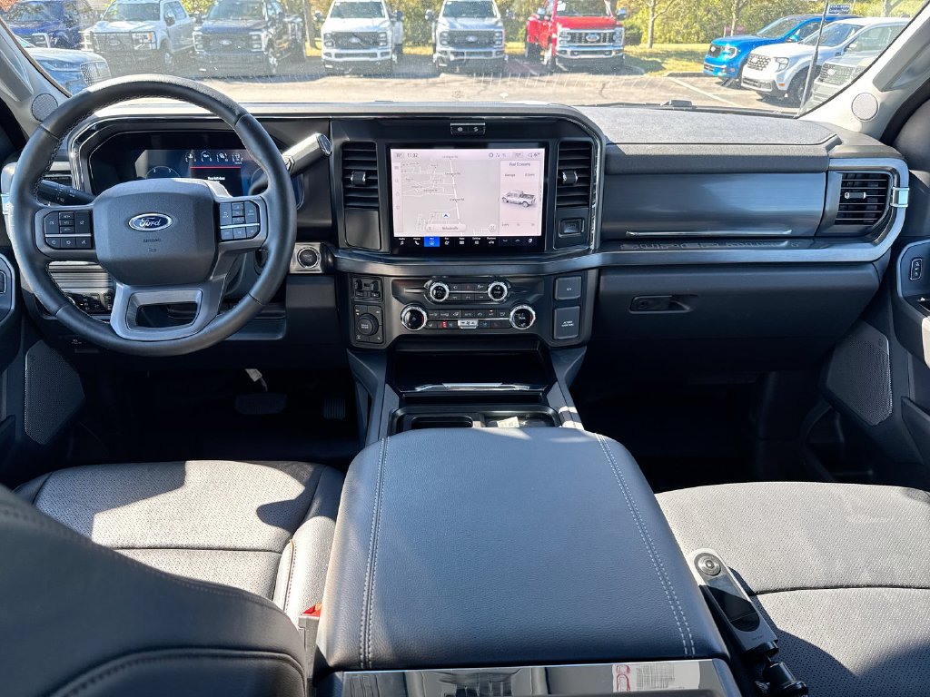 Used 2026 Ford F350 Lariat w/ FX4 Off-Road Package AWD/4WD image 10