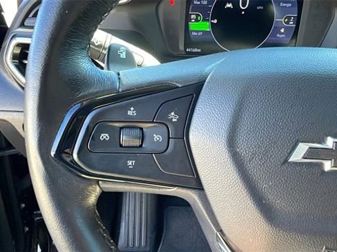 Used 2023 Chevrolet Bolt EUV LT w/ Comfort Package image 24