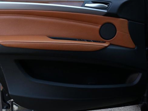 Used 2013 BMW X6 xDrive35i image 19