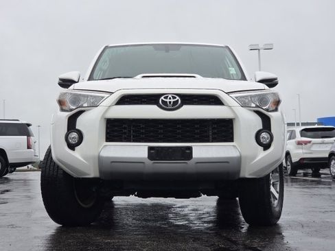 Used 2015 Toyota 4Runner Trail Premium AWD/4WD image 10