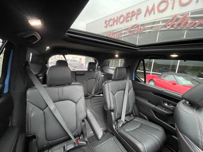 Used 2023 Honda Pilot TrailSport image 5
