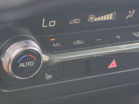 New 2026 MAZDA MAZDA3 2.5 S Hatchback w/ Premium Pkg image 21