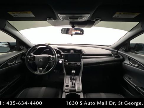 Used 2020 Honda Civic Sport image 9