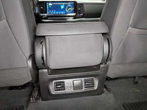 Certified 2022 Chevrolet Silverado 1500 LT AWD/4WD image 21