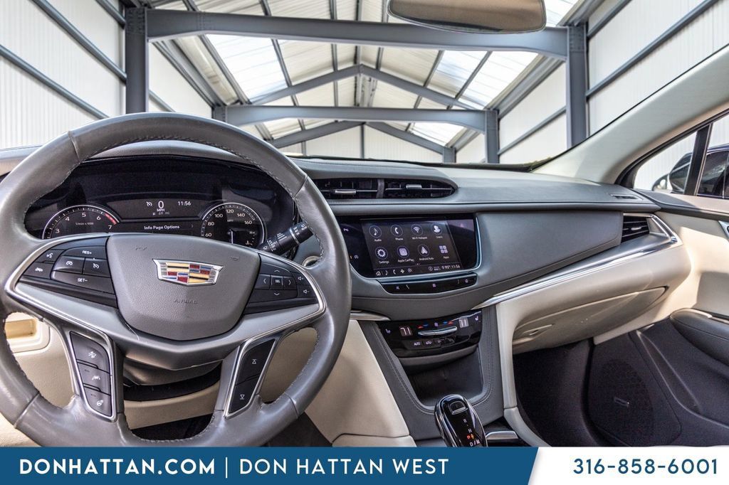 Used 2020 Cadillac XT5 Premium Luxury AWD/4WD image 15