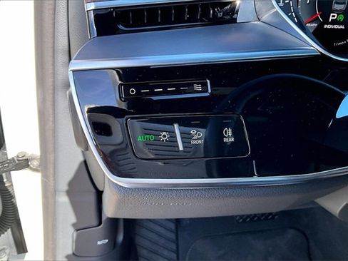 Used 2023 Audi A8 L 3.0T w/ Luxury Package image 26