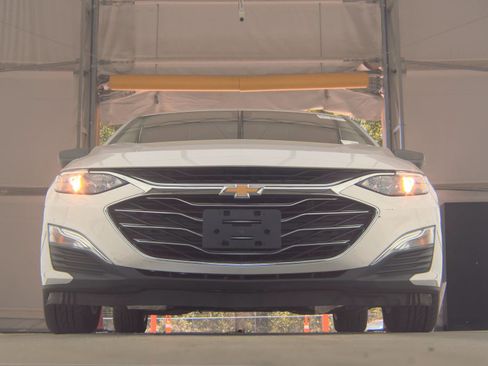 Used 2020 Chevrolet Malibu LS w/ LPO, Convenience Package 2 image 3