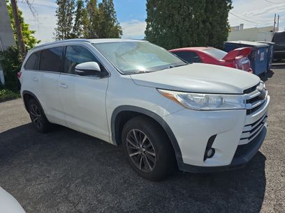 Used 2017 Toyota Highlander XLE