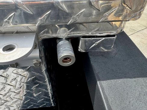 Used 2012 RAM 2500 SLT w/ Cold Weather Group image 26