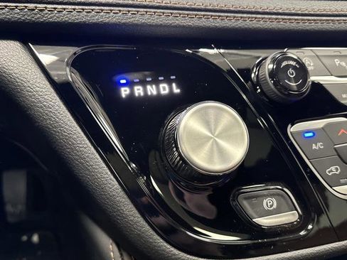 New 2026 Chrysler Pacifica Pinnacle w/ Trailer Tow Group image 23