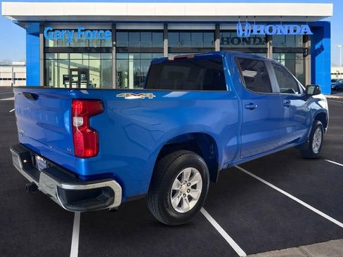 Used 2026 Chevrolet Silverado 1500 LT AWD/4WD image 2