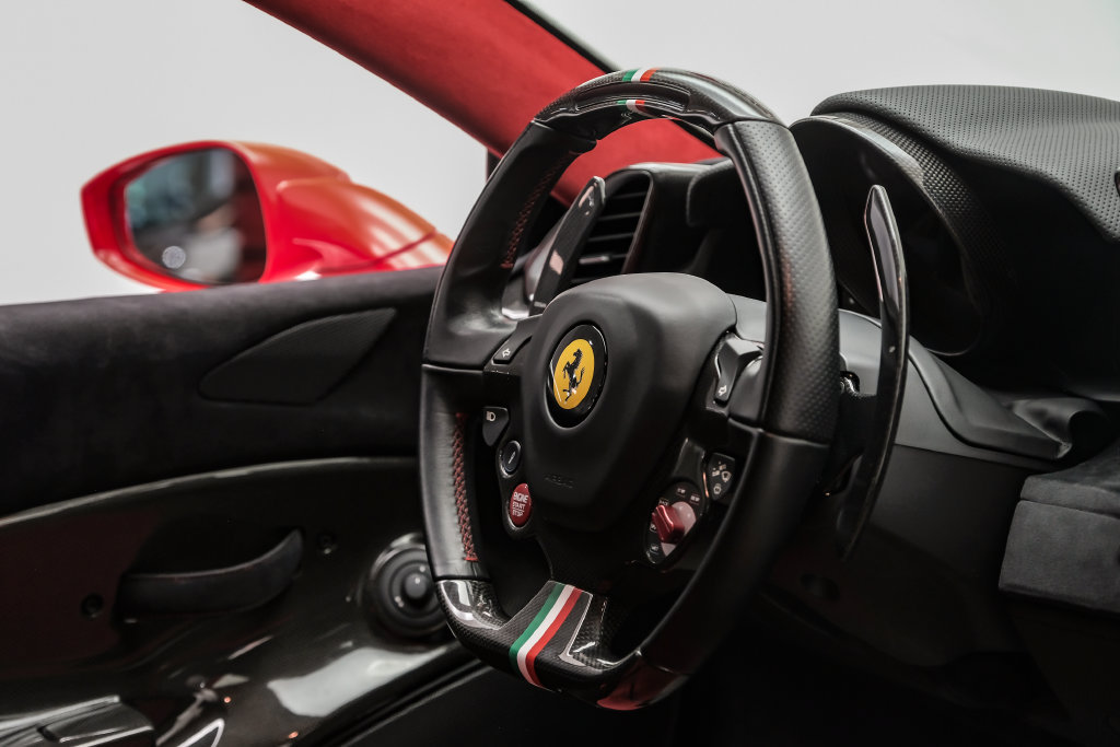 Used 2019 Ferrari 488 Pista Coupe RWD image 15