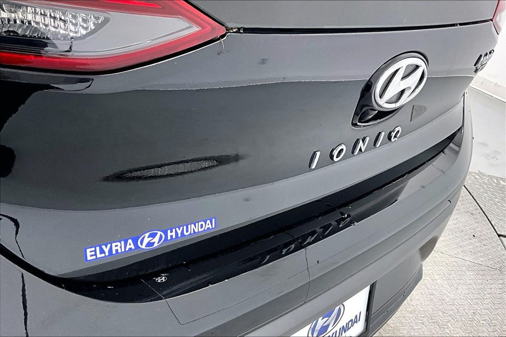 Used 2020 Hyundai Ioniq Blue FWD image 32