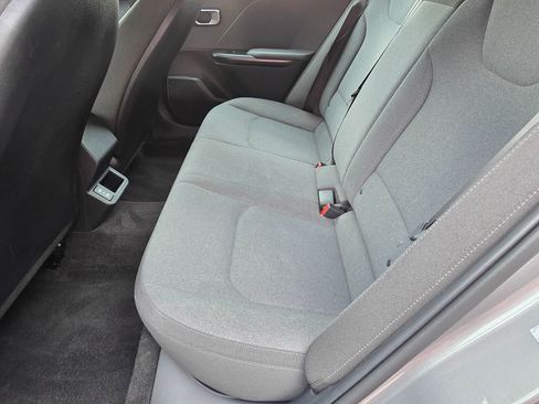 Used 2025 Kia K4 FWD image 13