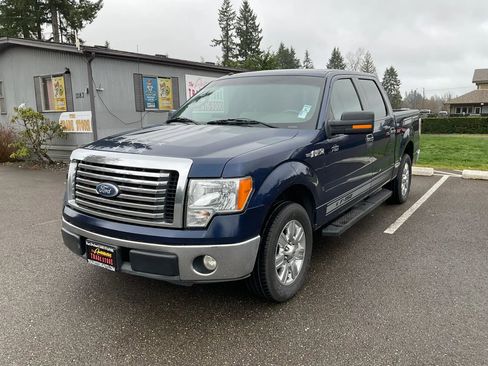 Used 2010 Ford F150 XLT image 1