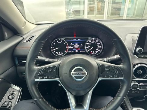 Used 2022 Nissan Sentra SR FWD image 10