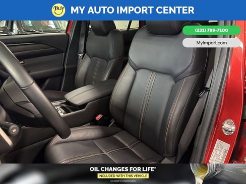 Used 2025 MAZDA CX-50 AWD 2.5 Hybrid w/ Premium Pkg image 13