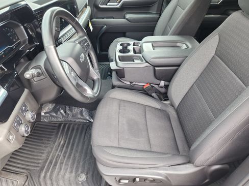 Used 2024 Chevrolet Silverado 1500 RST w/ Z71 Off-Road Package AWD/4WD image 16