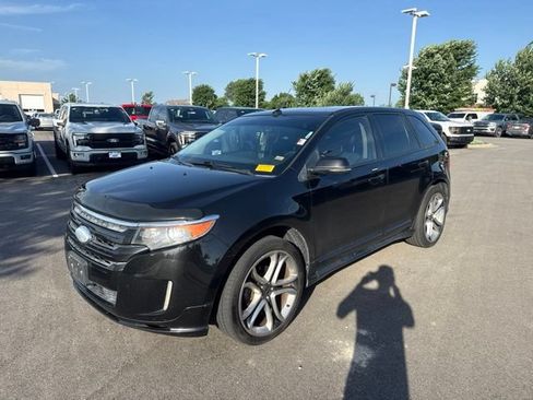 Used 2013 Ford Edge Sport w/ Driver Entry Pkg AWD/4WD image 3