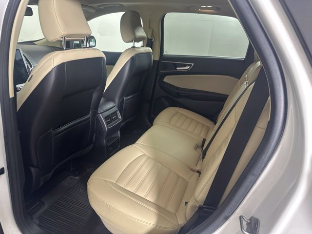 Used 2021 Ford Edge SEL w/ Convenience Package AWD/4WD image 18