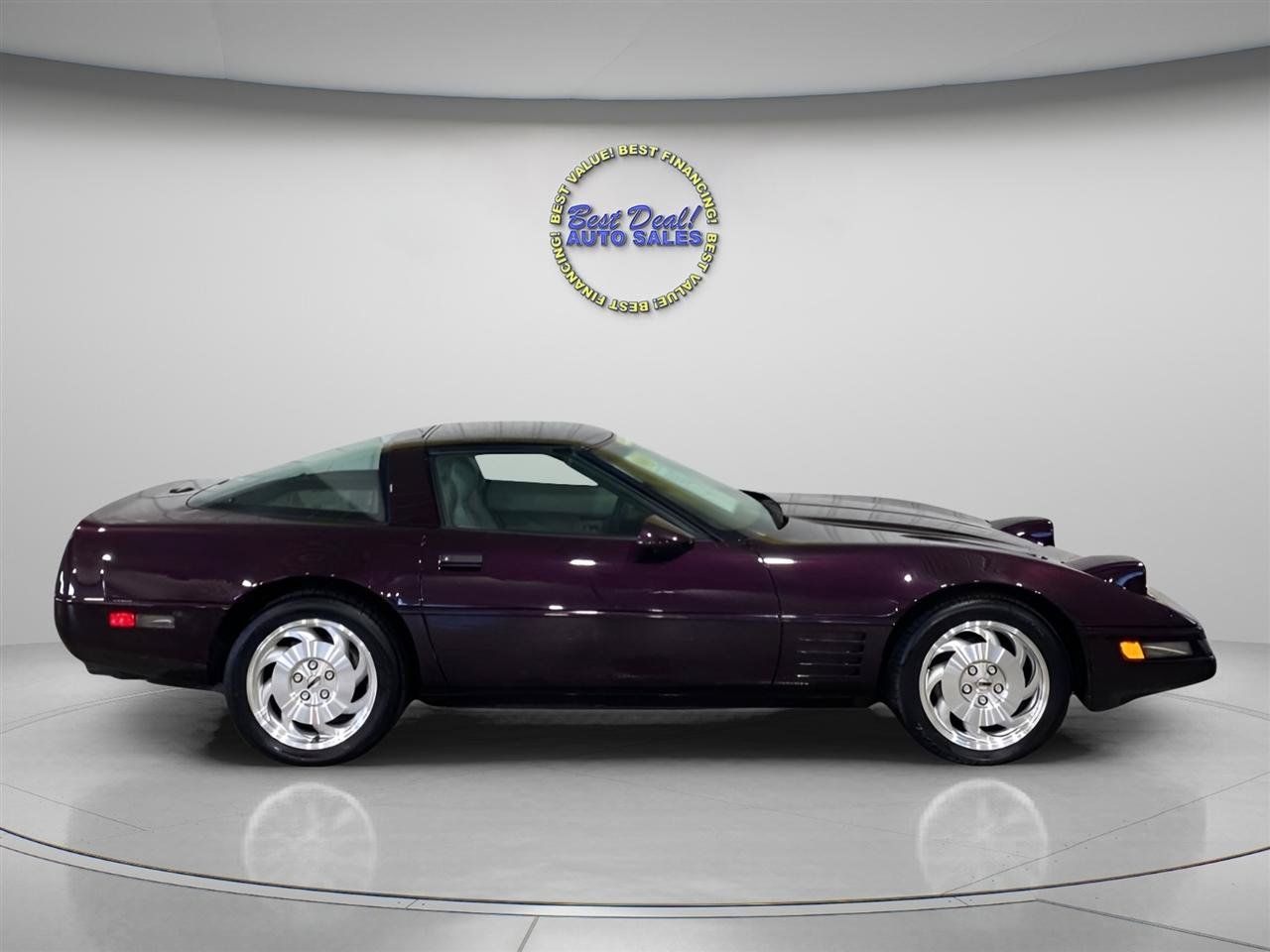 Used 1993 Chevrolet Corvette Coupe RWD image 7