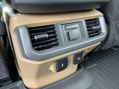 Used 2022 Ford F150 Lariat w/ Equipment Group 502A High RWD image 15
