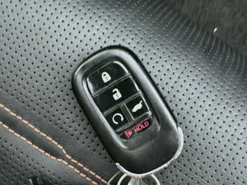 Used 2025 Honda CR-V Sport Touring image 40