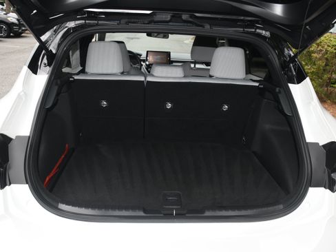 Certified 2024 Toyota Corolla SE w/ SE Package FWD image 16