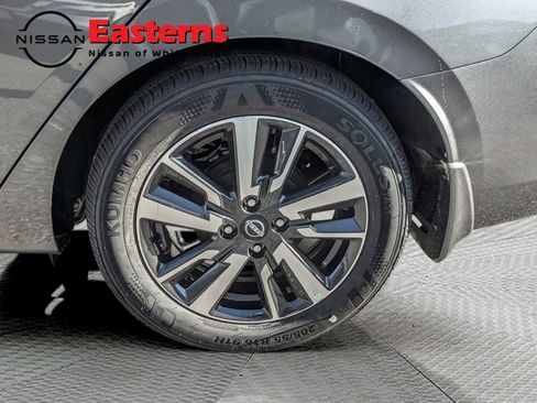 New 2025 Nissan Versa SV w/ Trunk Package image 26