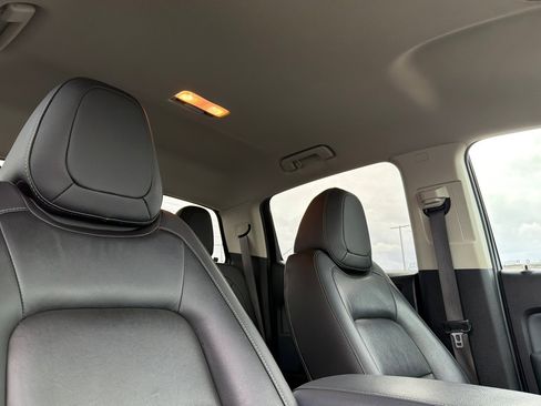 Used 2021 Chevrolet Colorado Z71 w/ Safety Package image 16