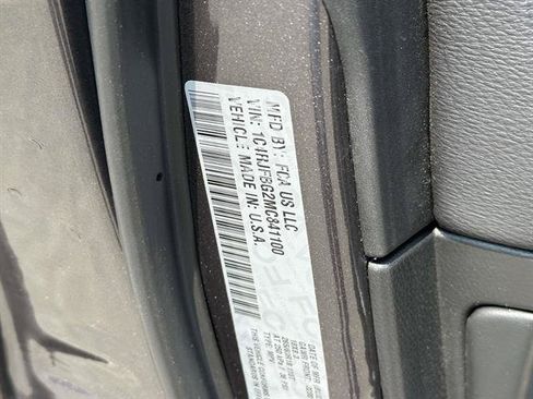 Used 2021 Jeep Grand Cherokee Limited AWD/4WD image 14