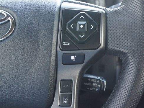 Used 2023 Toyota Tacoma TRD Sport image 10