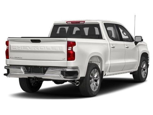 Used 2021 Chevrolet Silverado 1500 RST image 3