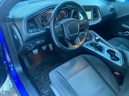 Used 2018 Dodge Challenger R/T w/ Driver Convenience Group image 25