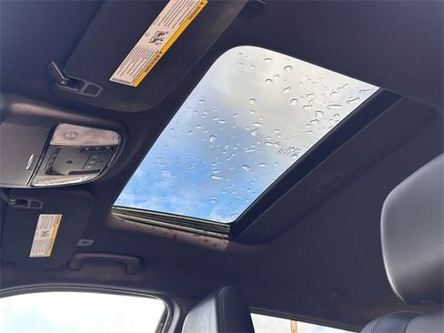 Used 2022 Dodge Durango GT image 22