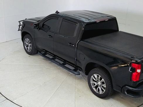 Used 2019 Chevrolet Silverado 1500 RST image 17