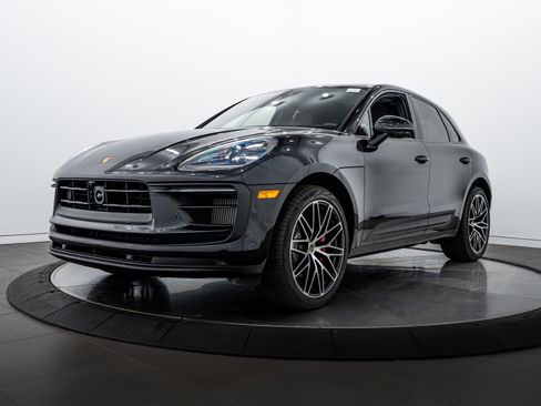 New 2026 Porsche Macan S image 1