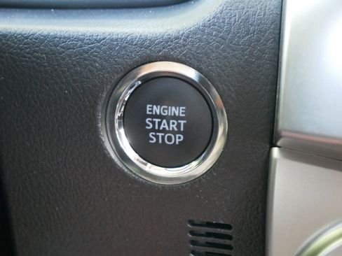 Used 2022 Toyota 4Runner SR5 Premium w/ Moonroof Package image 9