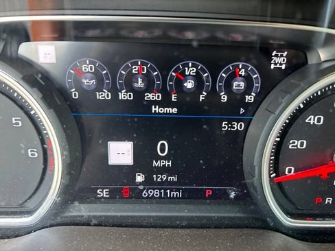 Used 2022 Chevrolet Silverado 1500 LTZ w/ LTZ Premium Package AWD/4WD image 8