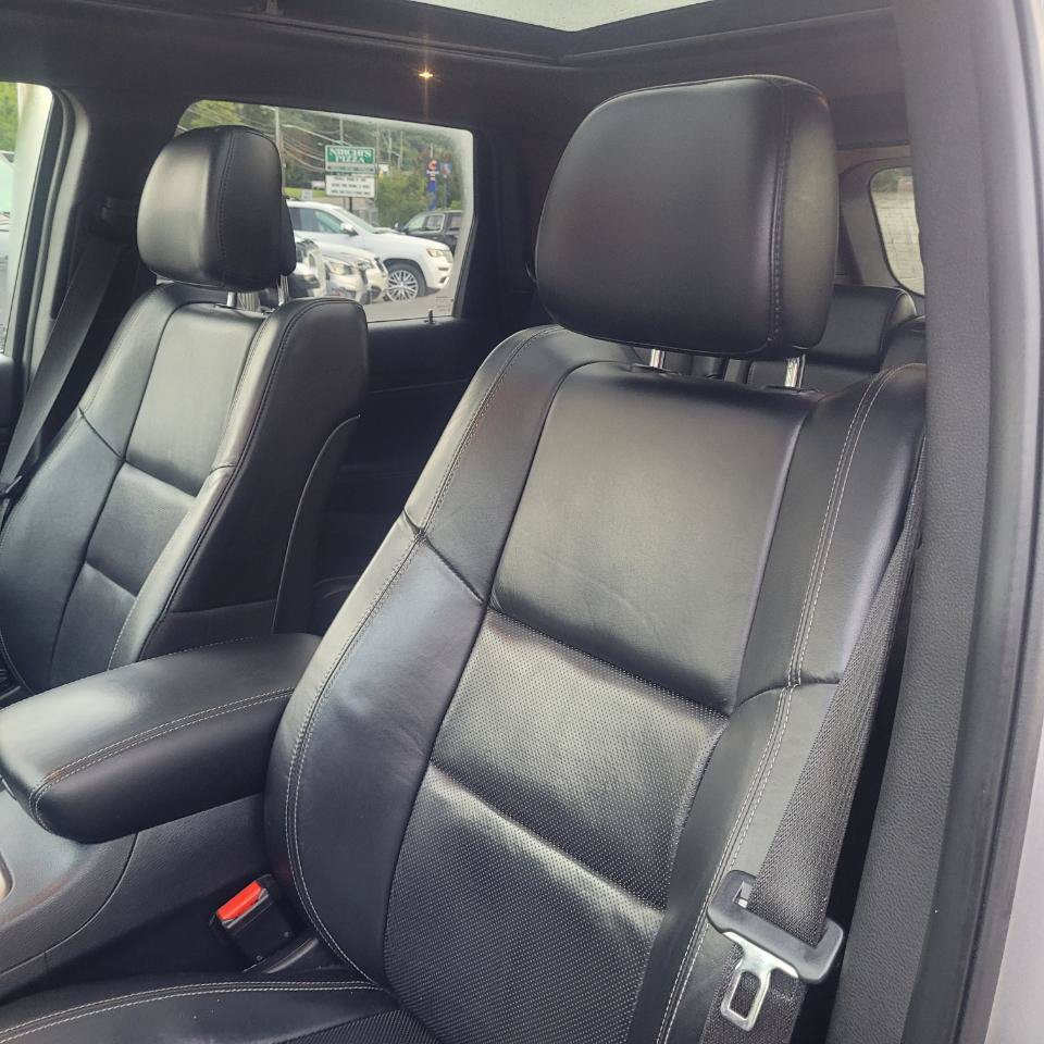 Used 2017 Jeep Grand Cherokee Limited w/ Luxury Group II AWD/4WD image 12